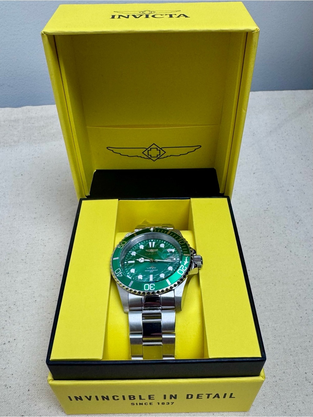 Invicta Pro Diver Green Dial Isobar Men's Quartz Watch 42mm (50826) NWT